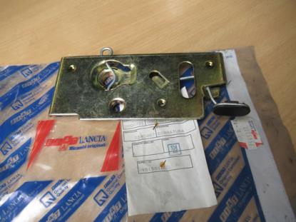 7545887 Motorkap slot