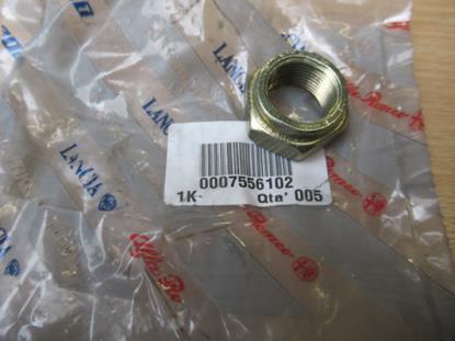 7556102 Moer wielnaaf