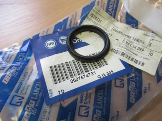 7574731 Pakking kleppendeksel