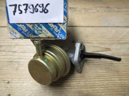 7579696 Brandstofpomp