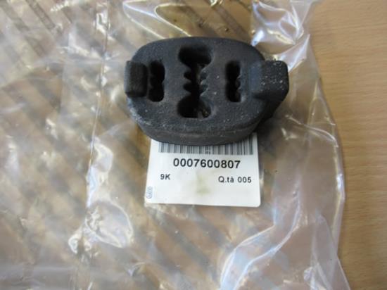 7600807 Uitlaatrubber