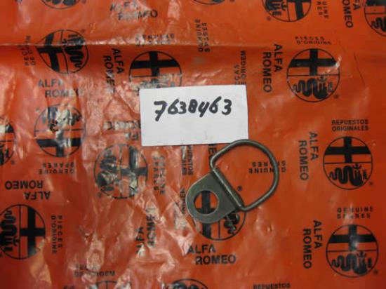 7638463 Plaatje met ring kofferbakbekleding Alfa Romeo 166 Fiat Tempra