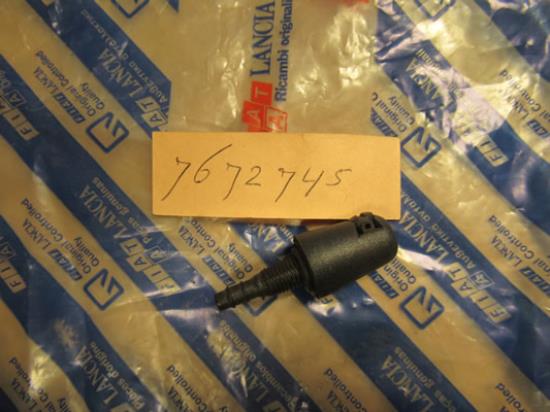 7672745 Ruiten sproeier achter