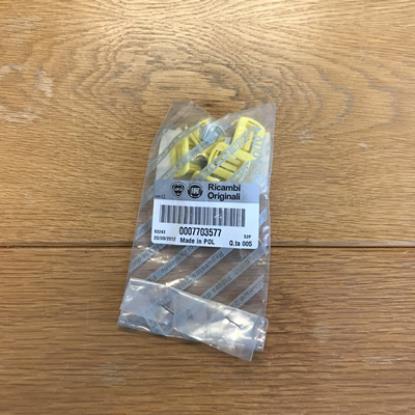 7703577 Steun koplamp Fiat Seicento Cinquecento