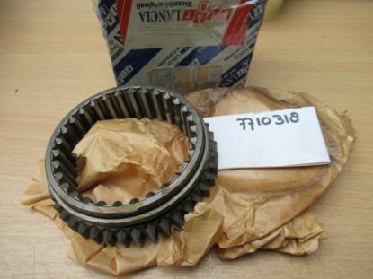 7710318 Schakelasmof