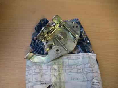 7723516 Slot rechterzijde