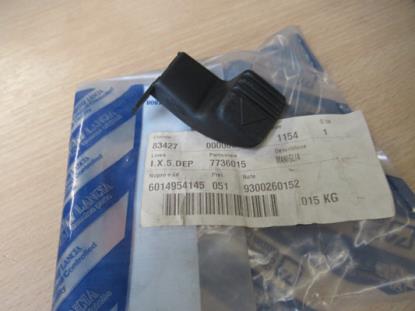 7736015 Druk knop deurgreep rechterzijde voorkant