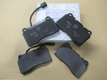 77362226 Remblokset voorzijde