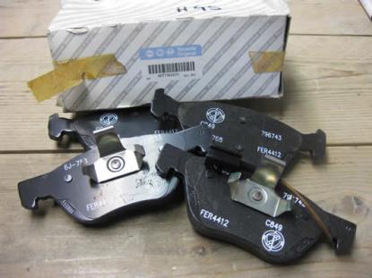 77362231 Remblokset voorzijde