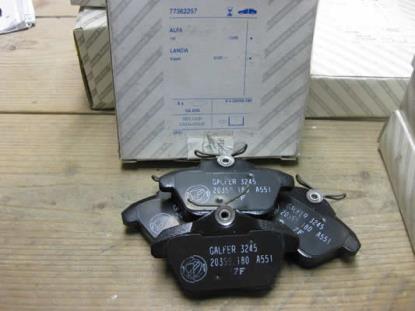 77362257 Remblokset achterzijde