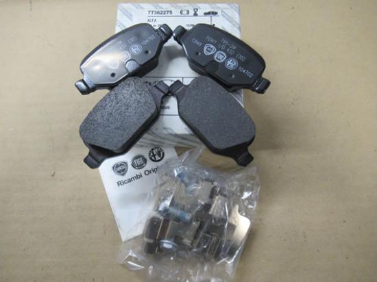 77362275 Remblokset achterzijde