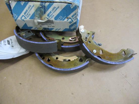 77362491 Remschoenset achterzijde