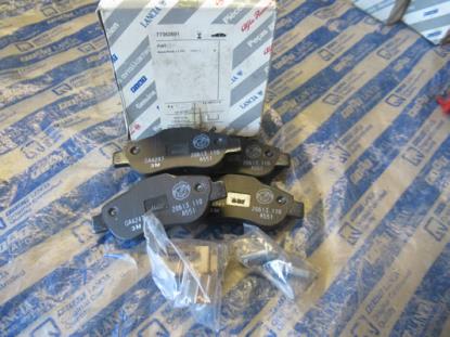 77362691 Remblokset voorzijde