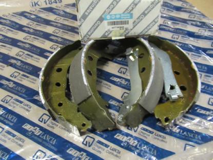 77363946 Remschoenset achterzijde