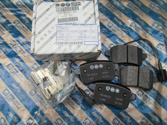 77365357 Remblokset achterzijde