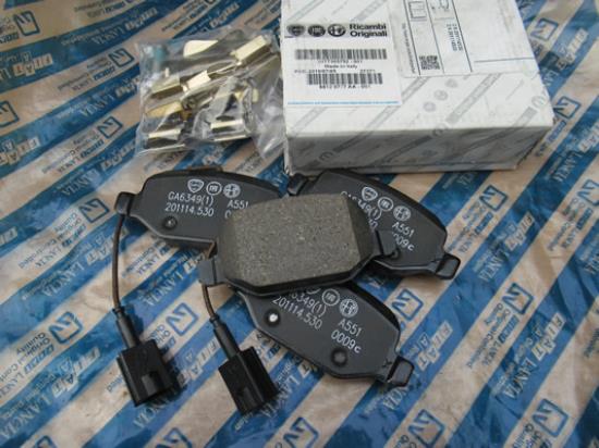 77365752 Remblokset achterzijde