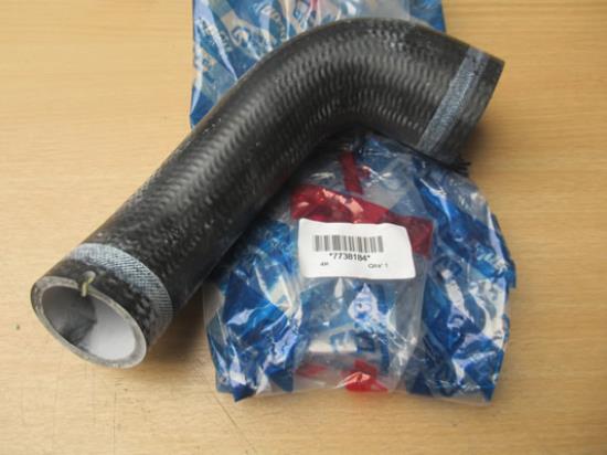 7738184 Intercoolerslang 1.4 GT
