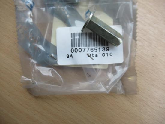 7765139 Klinkmoer M6 x 29mm