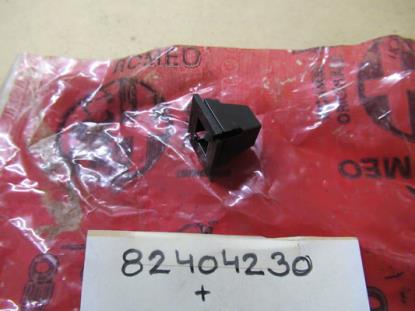 82404230 Grille bevestiging bus