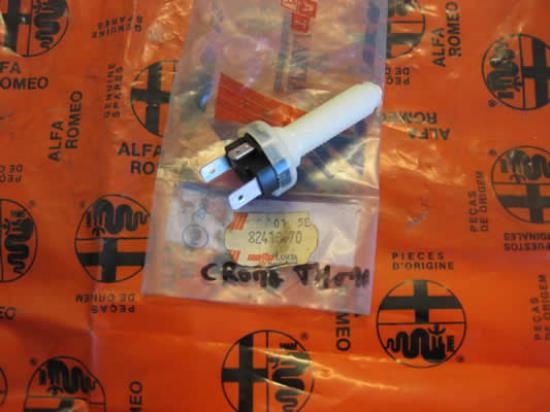 82416970 Remlichtschakelaar