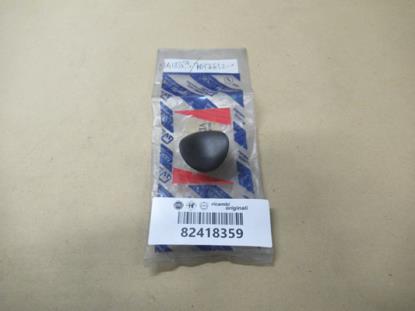82418359 Plug