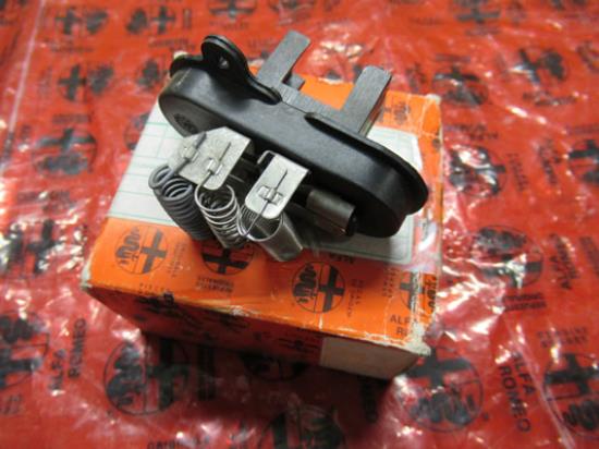 82431517 Kachelweerstand