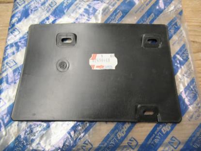 82450468 Beschermplaat voorbumper