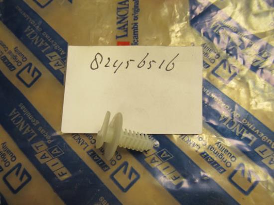 82456516 Veertje schroef deurpaneel