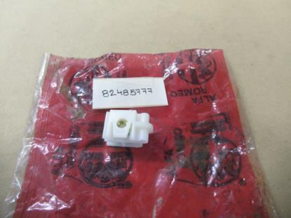 82485777 Voorbumper versterking