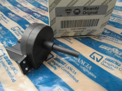 82486392 Schakelaar blower