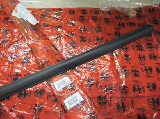 91403559 Deurprofiel linksvoor