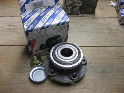 9567217780 Wiellagerset compleet met naaf Fiat Ulysse Ducuto Lancia Zeta