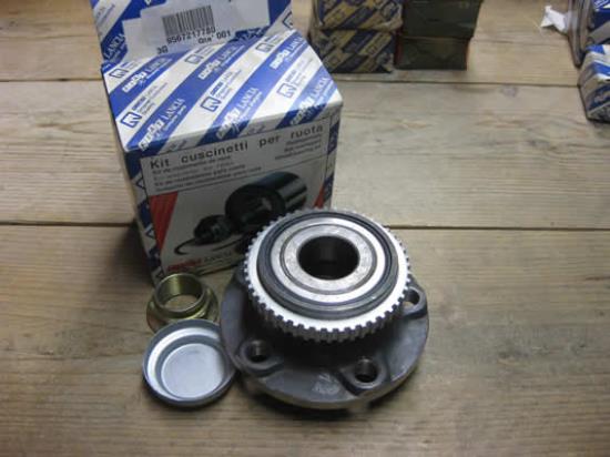 9567217780 Wiellagerset compleet met naaf Fiat Ulysse Ducuto Lancia Zeta
