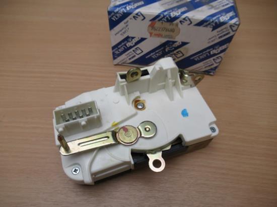 9622378480 Slot rechter voorzijde