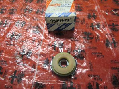 9934653 Zender onder verdeelkap