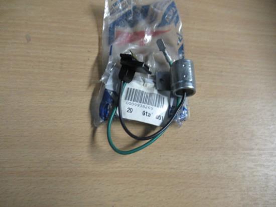9938269 Condensator