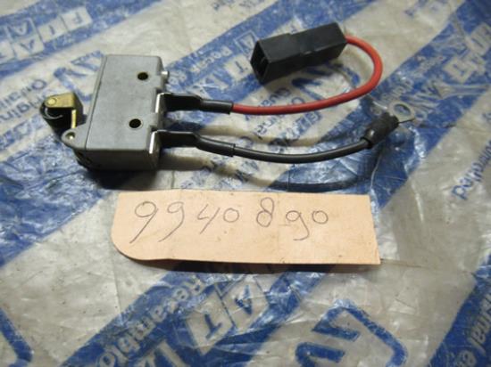 9940890 Schakelaar carburateur