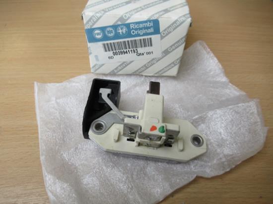 9941193 Spanningsregelaar dynamo