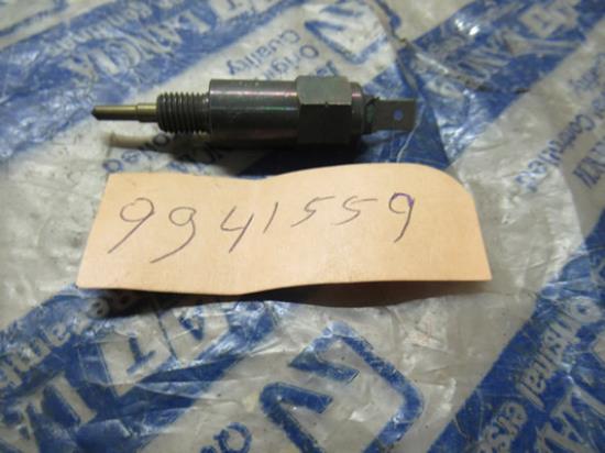 9941559 Klep stationair