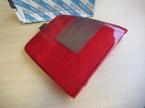 9943168 Achterlicht glas