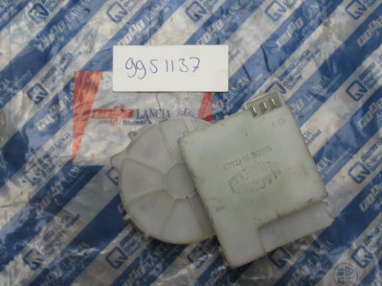 9951137 Ruitenwisser onderbreker