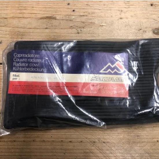 MP1300 Rubber radiator mat bedekking