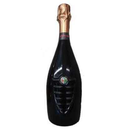 VN002 Wijn Alfa Romeo fles Scrimaglio - Vino spumante brut - Rose Inhoud fles	: 75cl