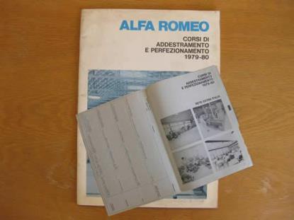 WPH9014 Alfa Romeo dealer boek voor fabrieks cursus. Curiosa voor verzamelaar. (Italiaans)