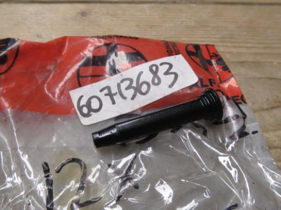 60713683 Drukknop slot deurpaneel Alfa Romeo