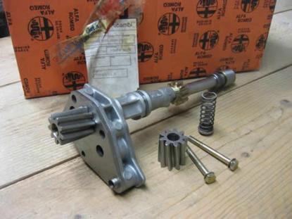 60538762 Oliepomp Alfa Romeo 33 alfasud sprint boxer !!!incompleet!!!