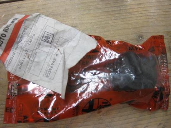 60811713 Dop koelvloeistofreservoir