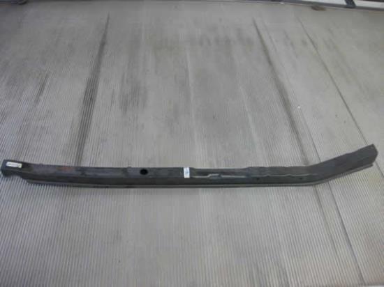 60521860 Langsdrager rechts onderzijde motorruimte Alfa romeo RZ SZ 75 90