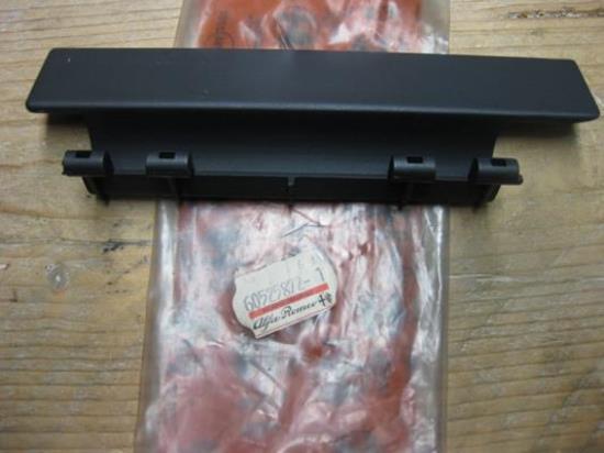 60525872 Klep meubeltunnel handrem Alfa Romeo 33 907