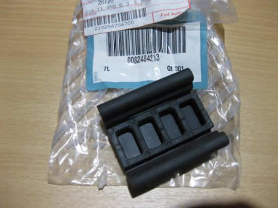 82484213 Radiateursteun